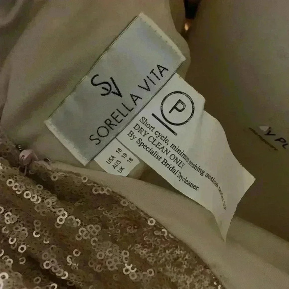 Sorella Vita Cowl Back Sequin Gown Drape Back Gold Cap Sleeve Maxi Dress Sz: 16 - Picture 12 of 15